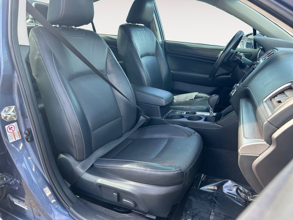 Used 2017 Subaru Legacy 2.5i Limited AWD/4WD image 24