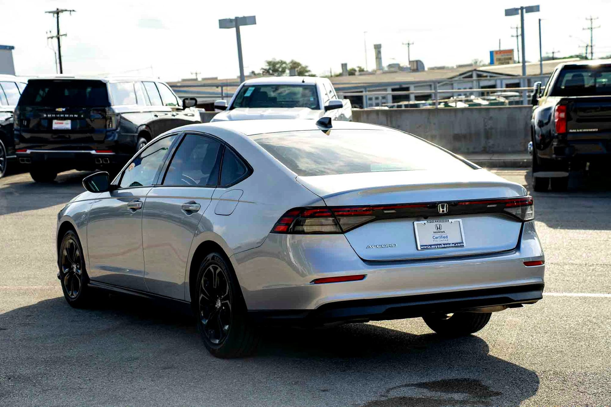 Certified 2025 Honda Accord SE image 5