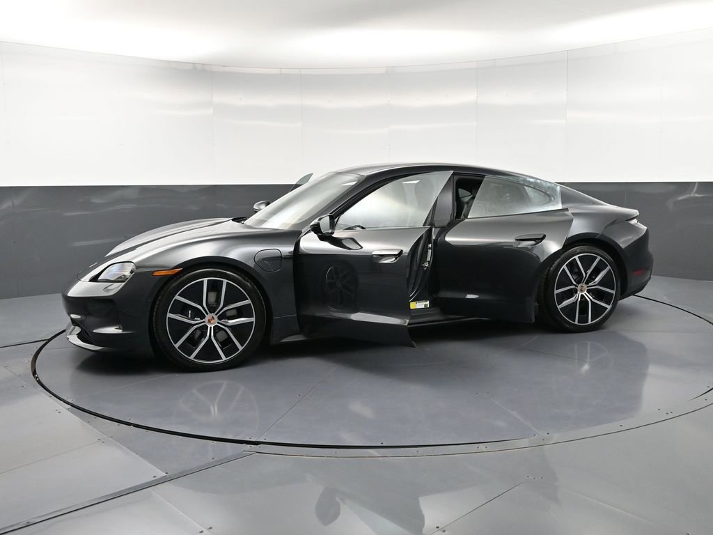 New 2026 Porsche Taycan AWD/4WD image 38