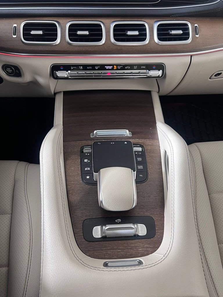Used 2021 Mercedes-Benz GLS 450 4MATIC image 36
