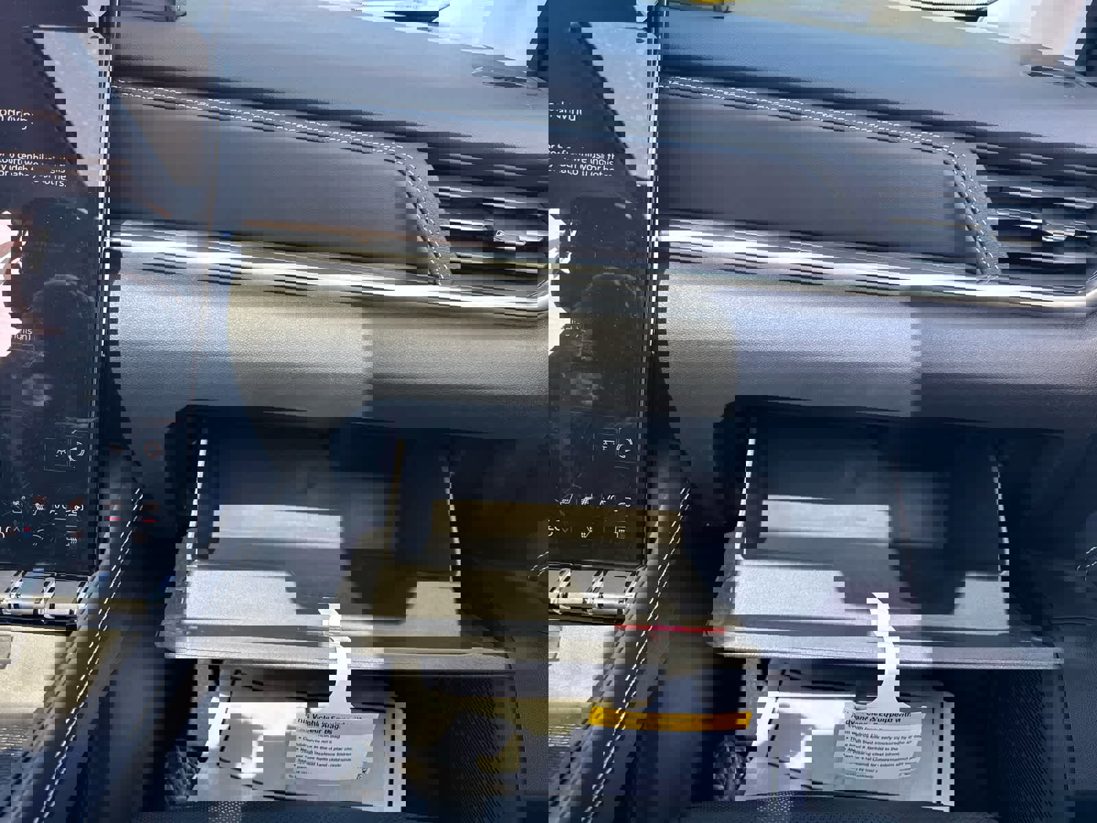 New 2026 GMC Terrain Denali w/ LPO, Black Badging Package AWD/4WD image 23