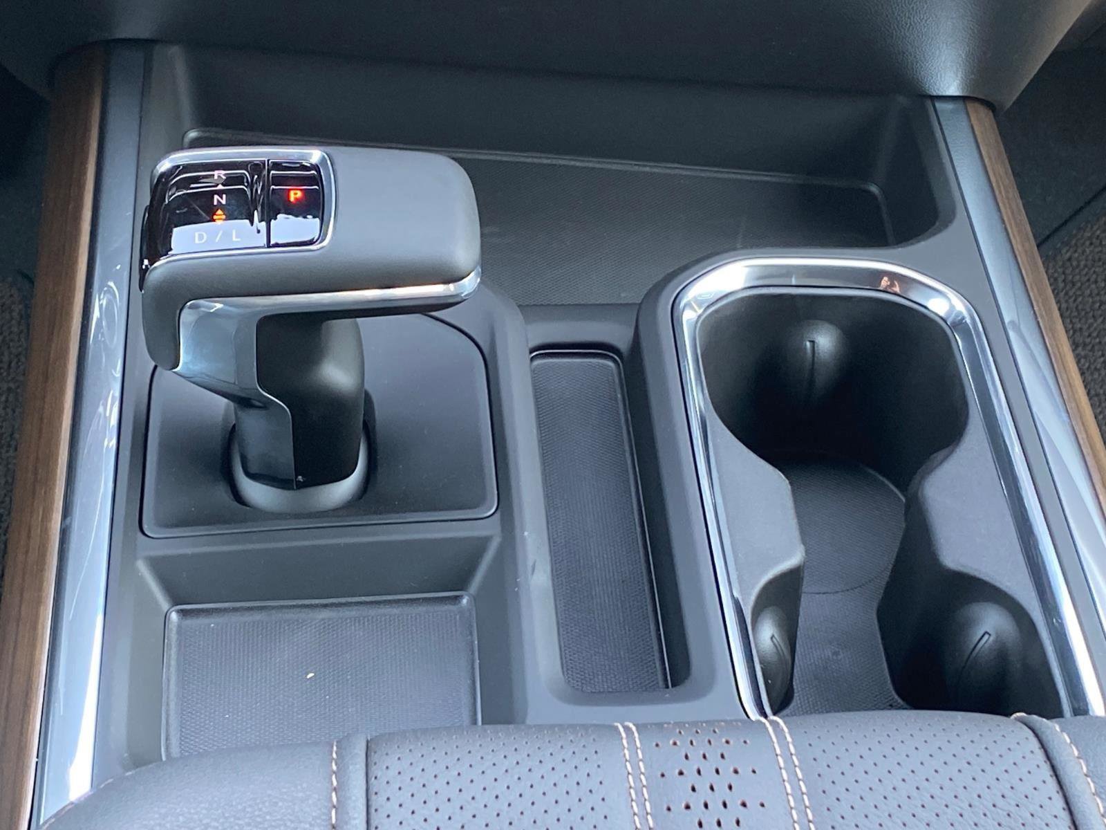 New 2026 Chevrolet Silverado 1500 High Country w/ Technology Package AWD/4WD image 14