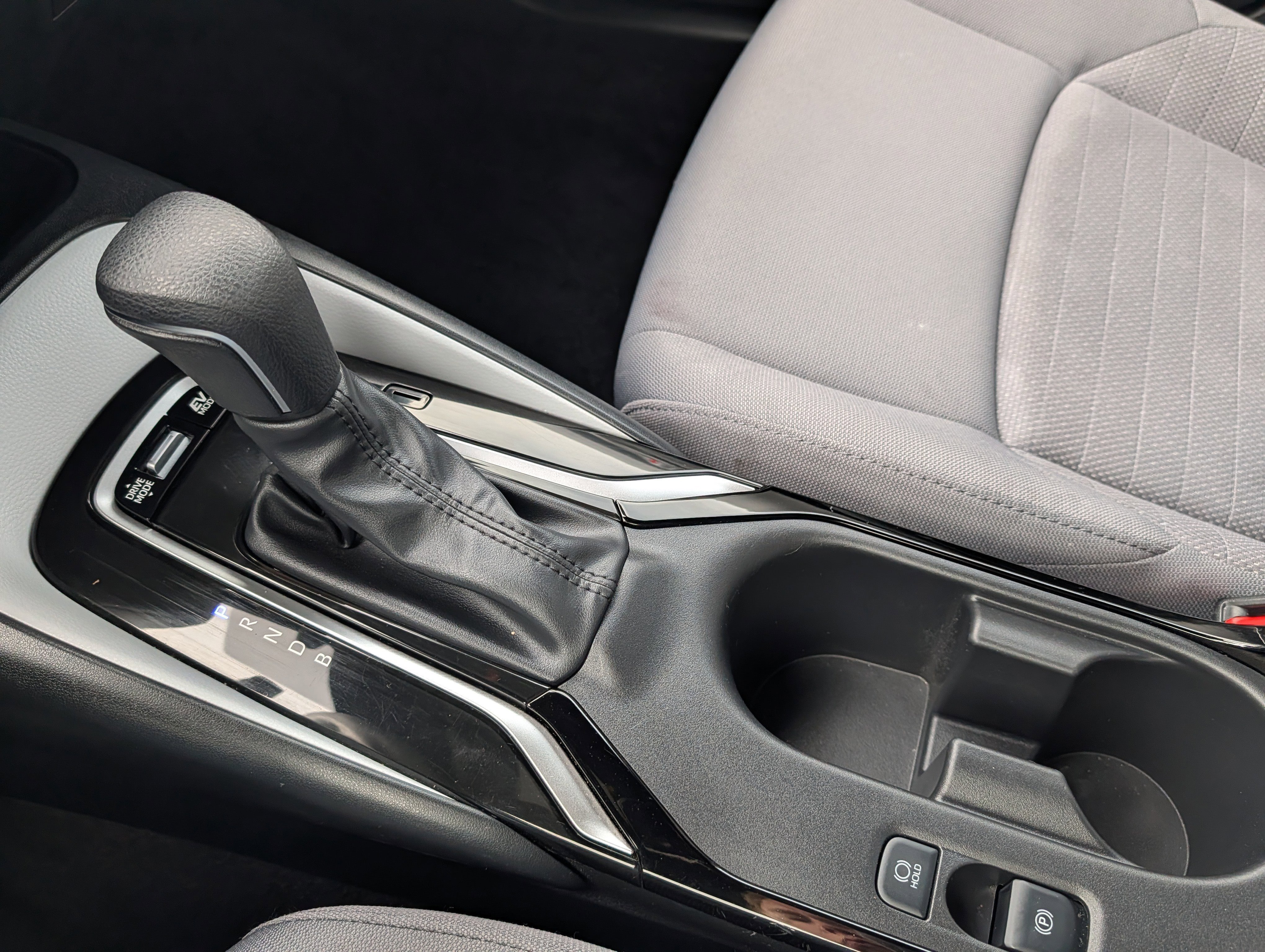 Used 2024 Toyota Corolla SE image 33