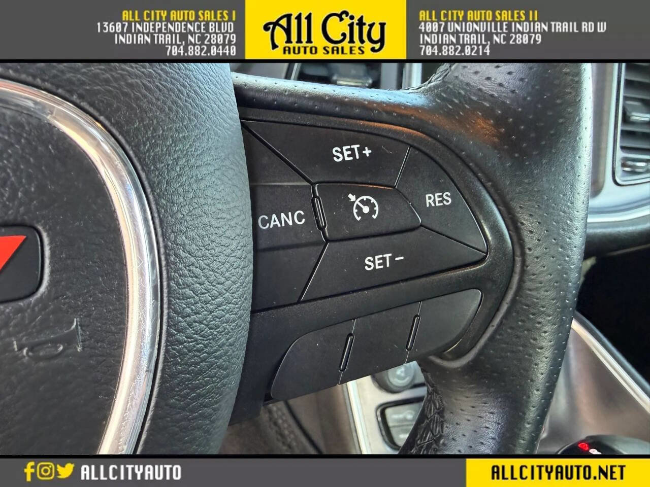 Used 2016 Dodge Challenger SXT w/ Blacktop Package RWD image 17