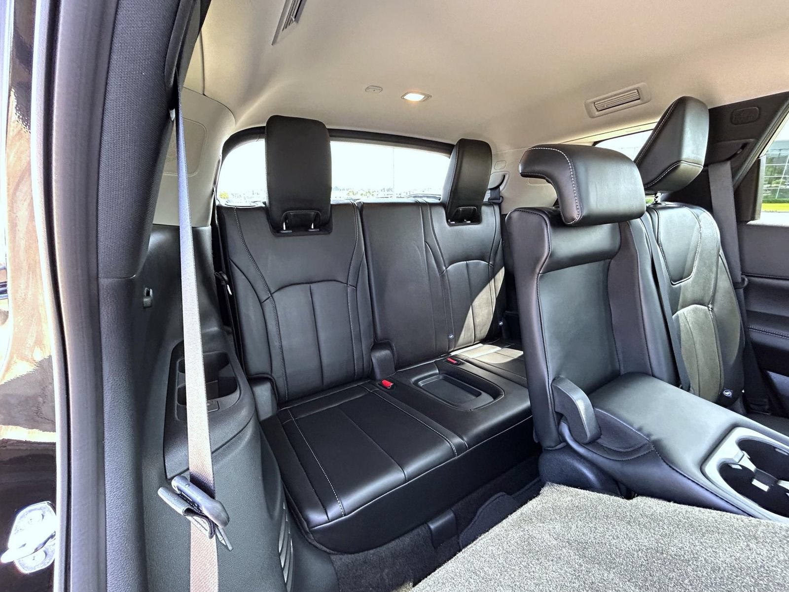 Used 2025 INFINITI QX60 Pure AWD/4WD image 19