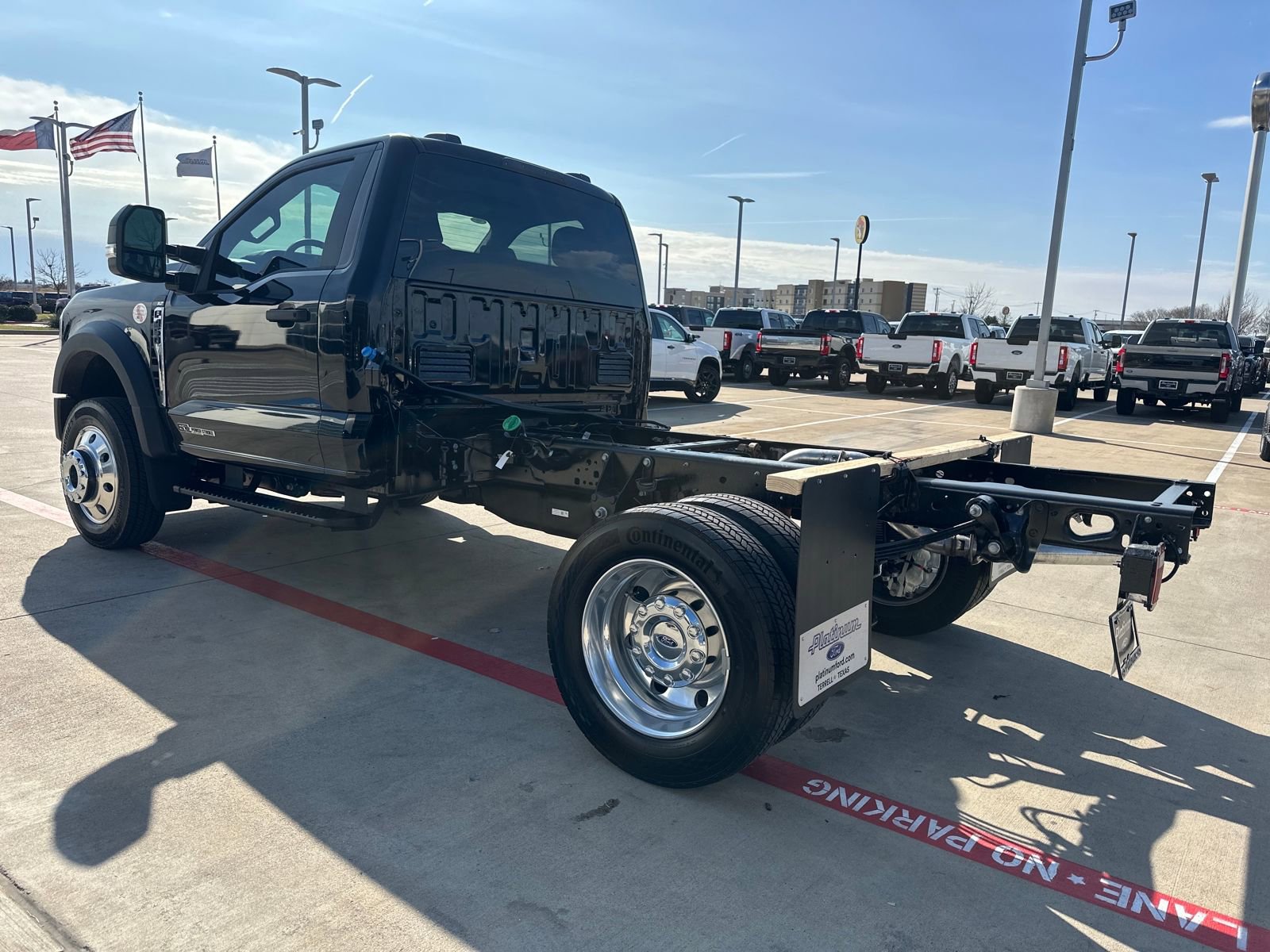 New 2026 Ford F450 XLT w/ XLT Value Package AWD/4WD image 3