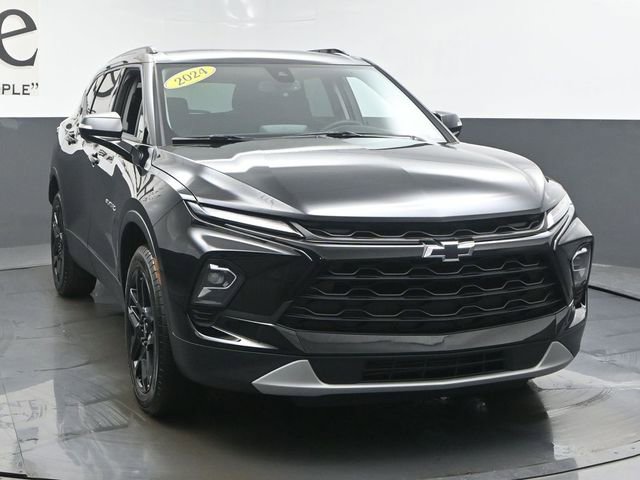 Used 2024 Chevrolet Blazer LT w/ LPO, Black Grille Bar Package image 51