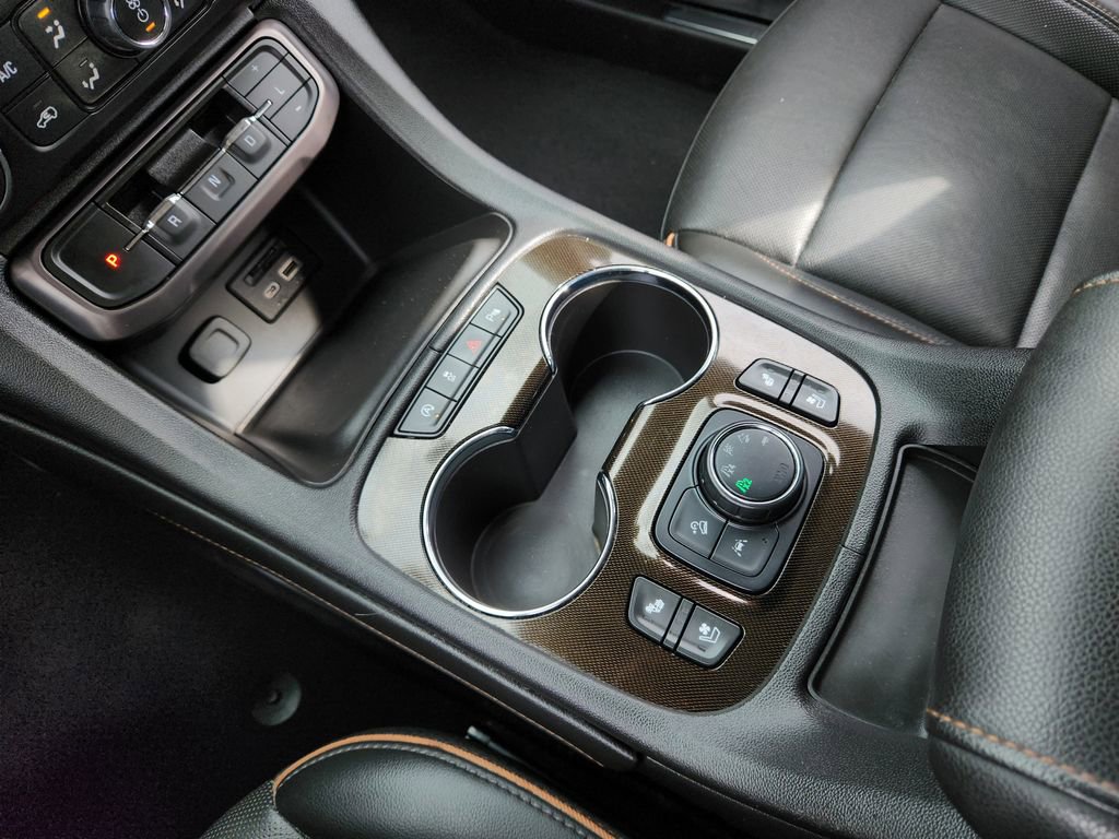 Used 2022 GMC Acadia AT4 w/ Technology Package AWD/4WD image 26