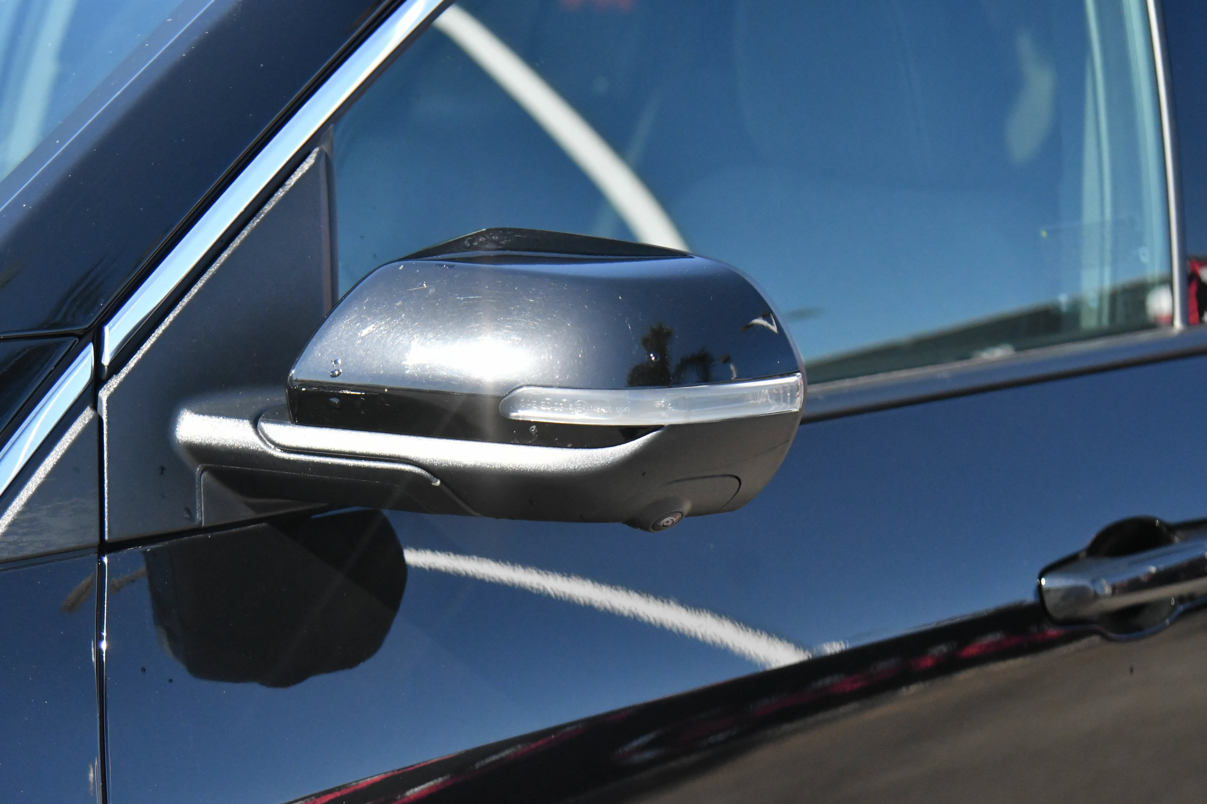 Used 2024 Chevrolet Traverse LT FWD image 13