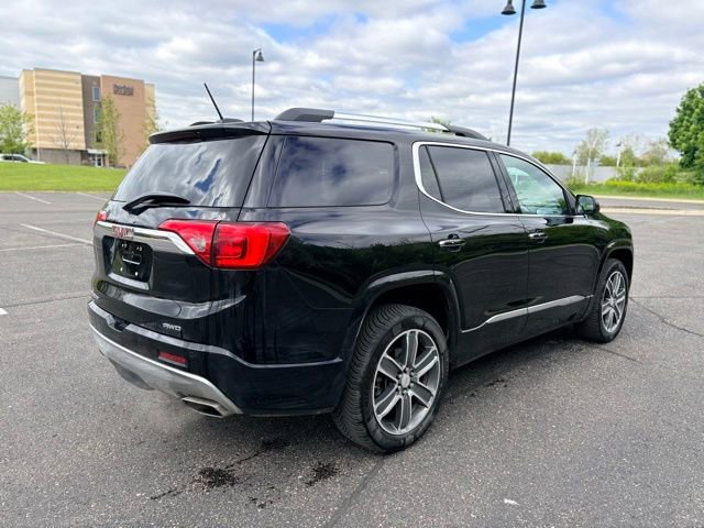 Used 2019 GMC Acadia Denali w/ Technology Package AWD/4WD image 4