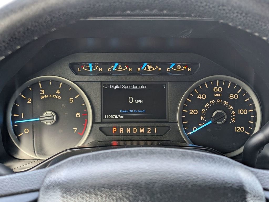 Used 2016 Ford F150 XLT w/ Equipment Group 302A Luxury image 25