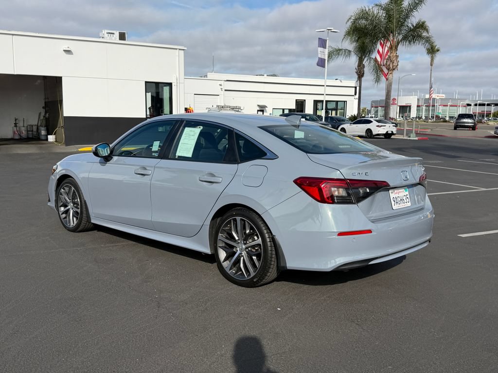 Used 2022 Honda Civic Touring image 8