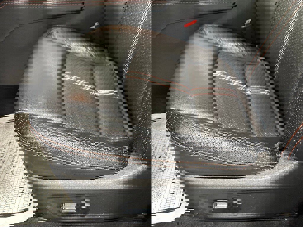 Used 2024 Nissan Altima 2.5 SR image 10