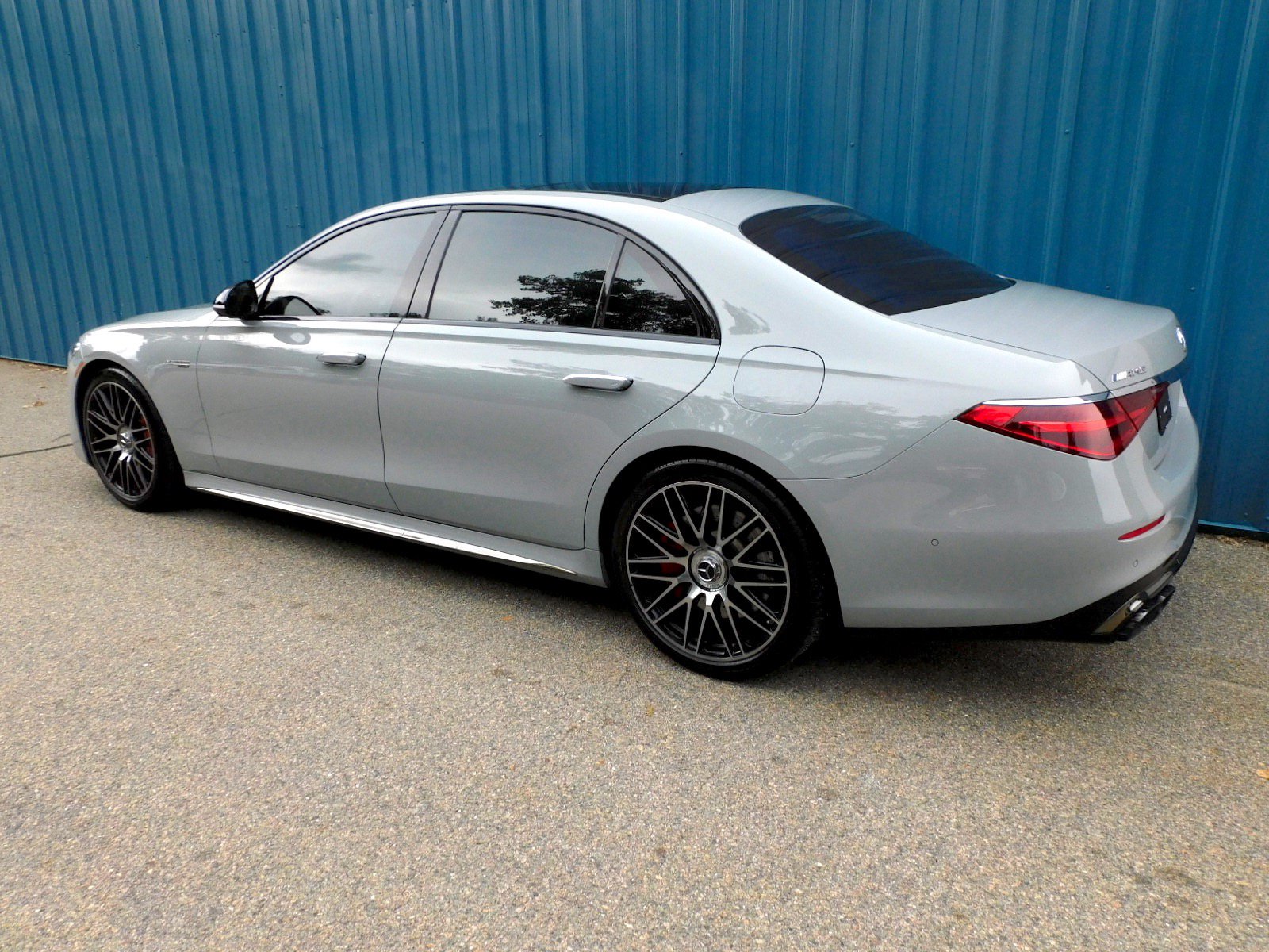 Used 2024 Mercedes-Benz S 63 AMG S image 3