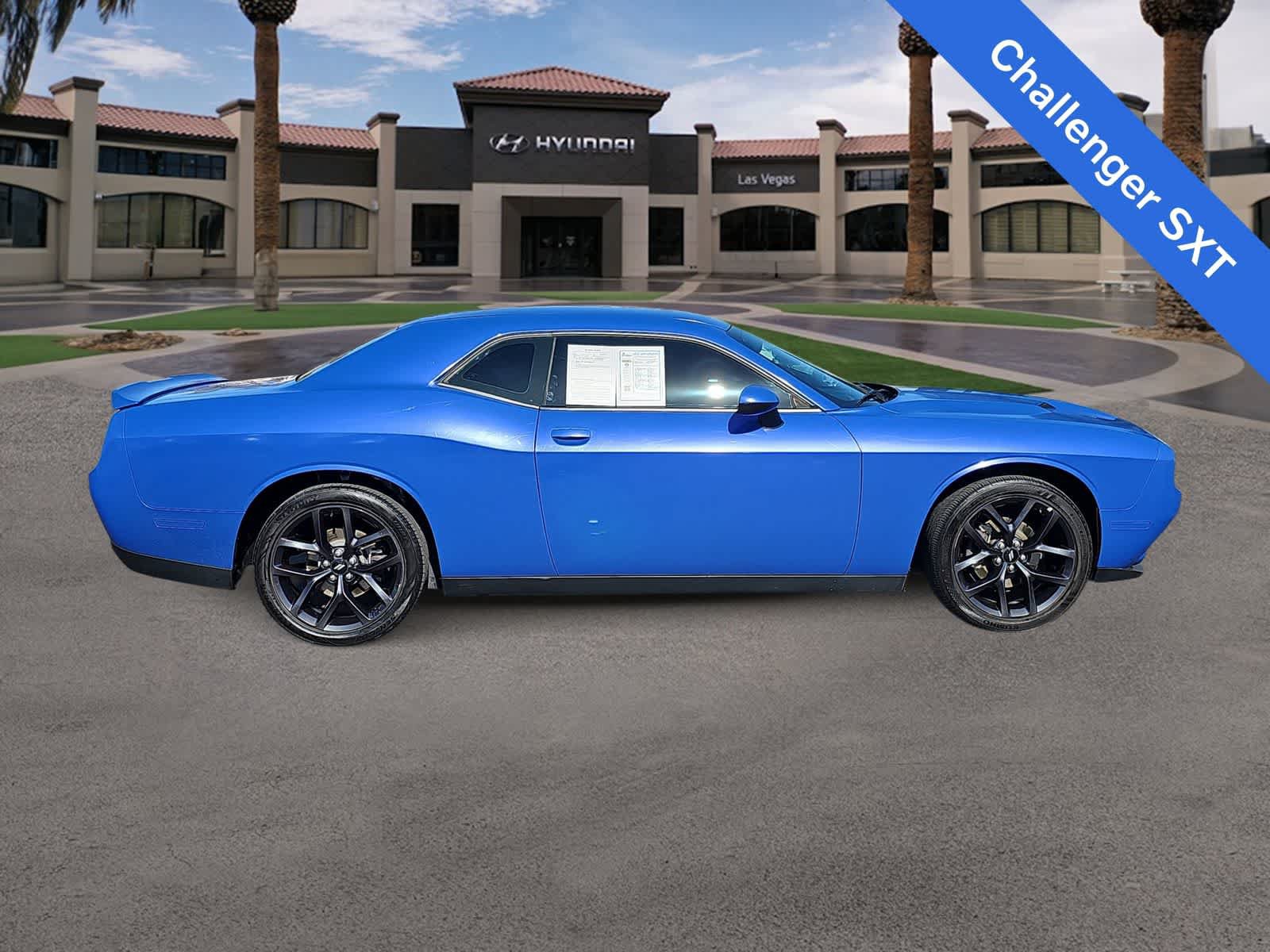 Used 2019 Dodge Challenger SXT w/ Blacktop Package RWD image 9