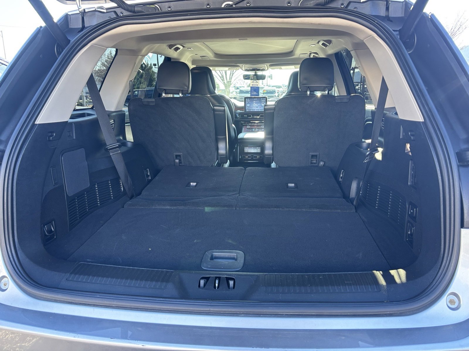 Used 2024 Lincoln Aviator Reserve w/ Equipment Group 201A image 23