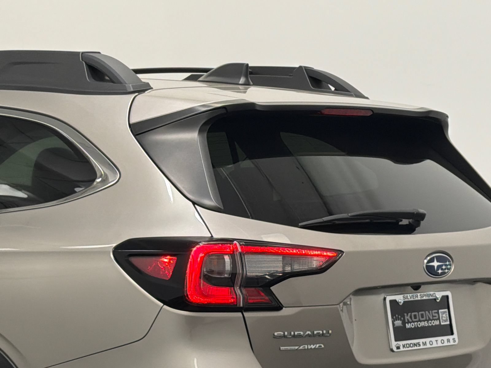 Used 2020 Subaru Outback Limited XT AWD/4WD image 8