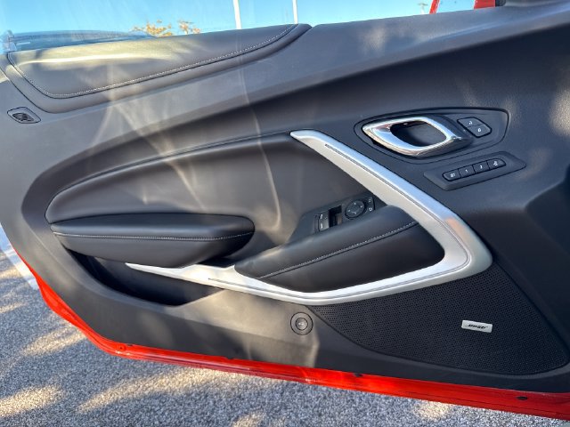 Used 2019 Chevrolet Camaro SS RWD image 22