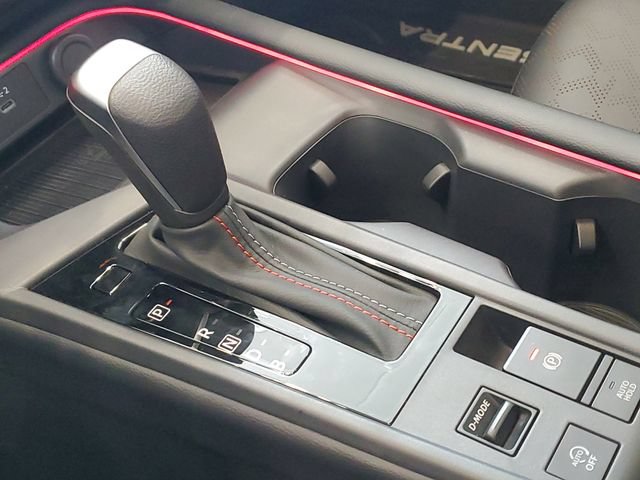 New 2026 Nissan Sentra SR w/ SR Premium Package FWD image 20