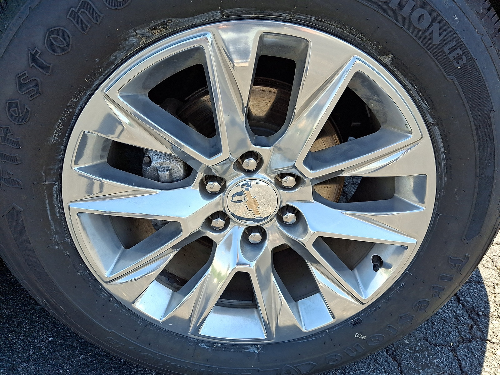 Certified 2024 Chevrolet Suburban Premier AWD/4WD image 8