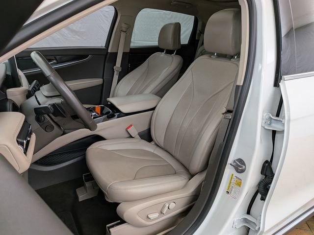 Used 2023 Lincoln Nautilus Reserve w/ Class II Trailer Tow Package image 13