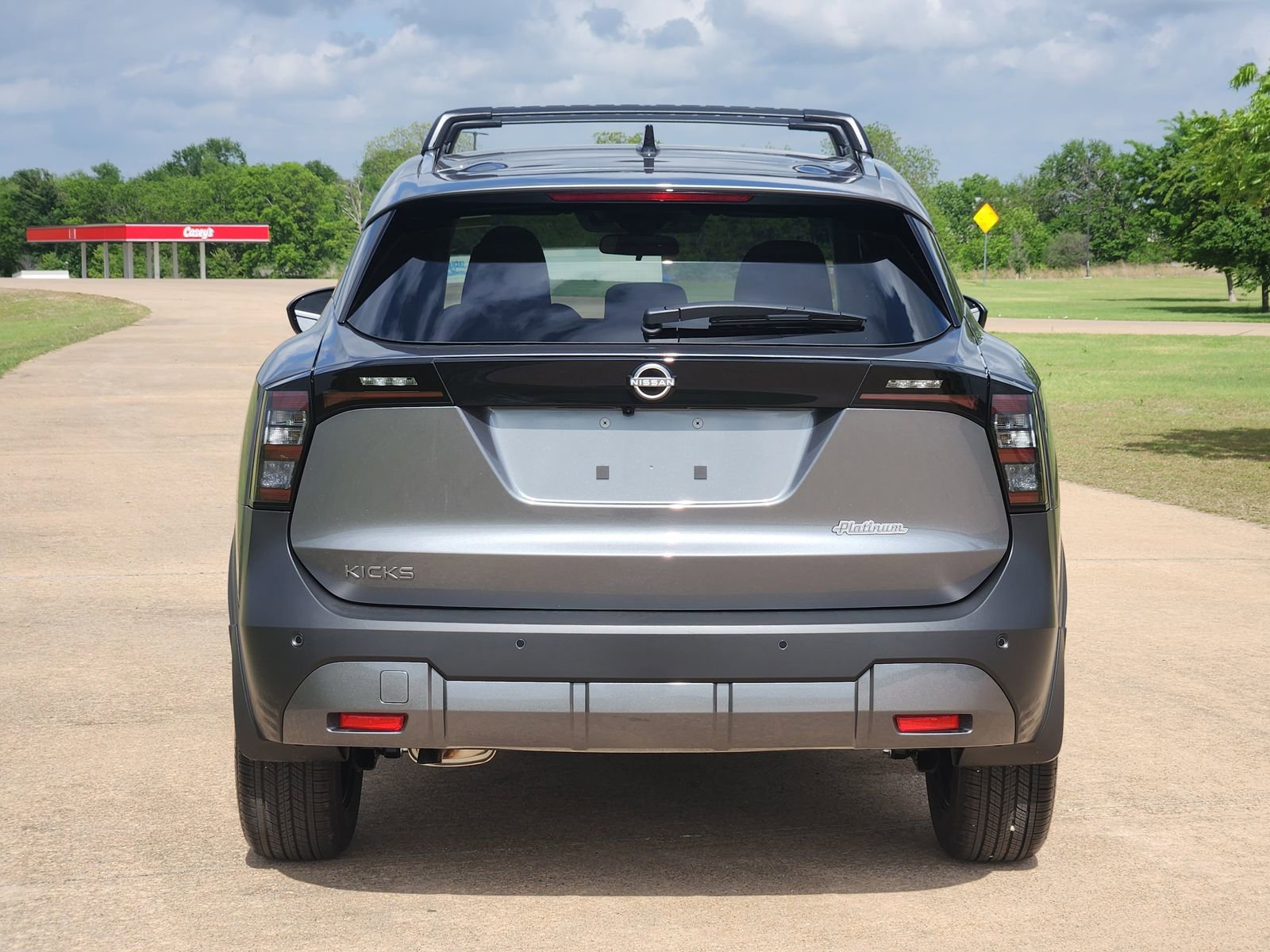 Used 2026 Nissan Kicks SV w/ Charging Package image 8