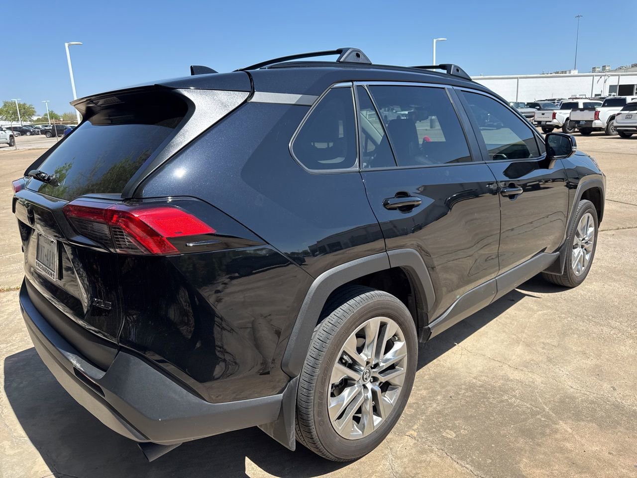 Used 2024 Toyota RAV4 XLE Premium image 4