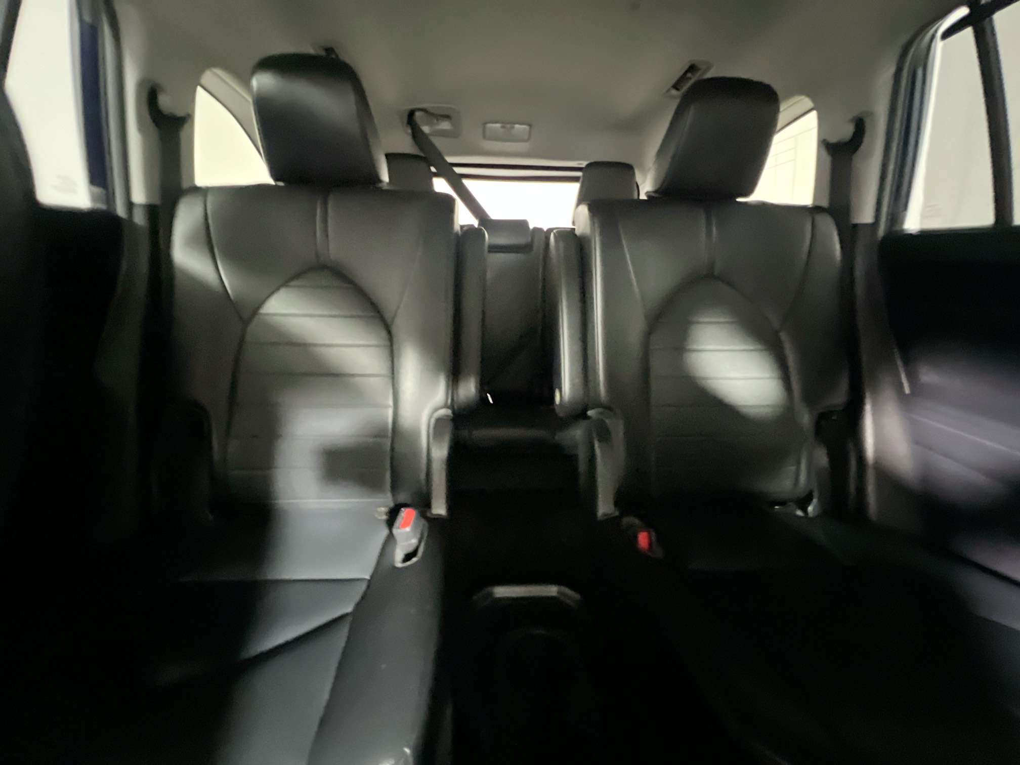 Used 2021 Toyota Highlander XLE FWD image 32