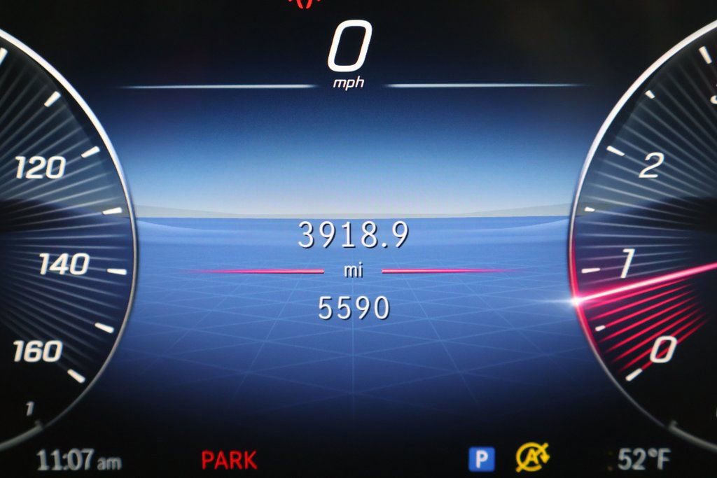 Certified 2025 Mercedes-Benz GLB 250 4MATIC image 17