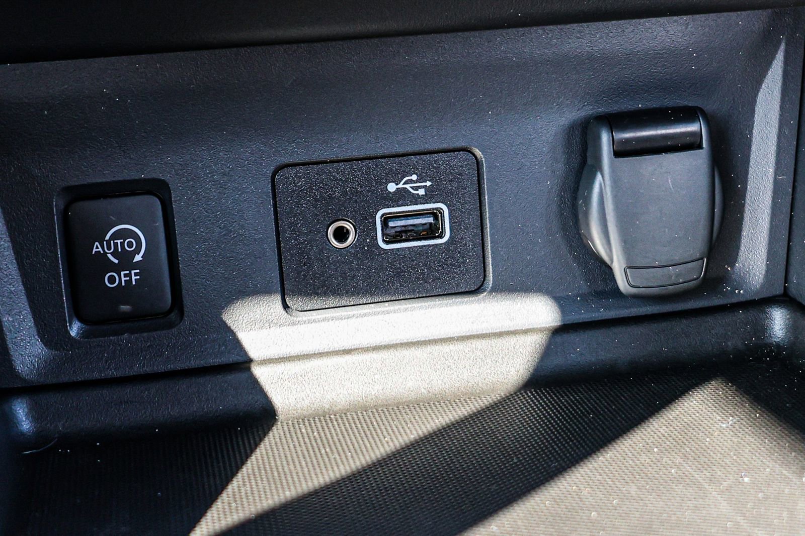 New 2024 Nissan Sentra S image 33