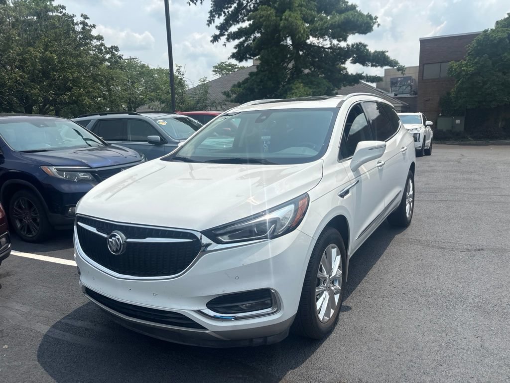 Used 2020 Buick Enclave Premium w/ Sun and Sites Package FWD image 3