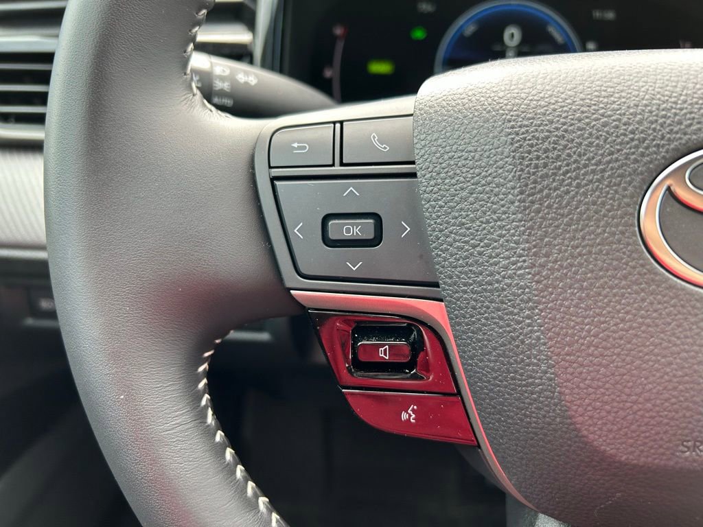 Certified 2025 Toyota Camry SE image 19