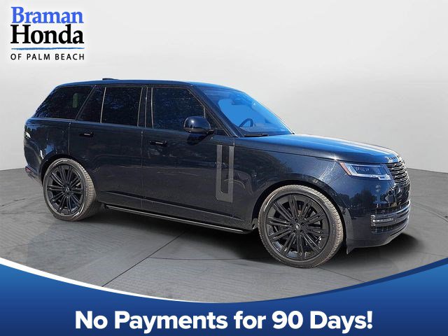 Used 2023 Land Rover Range Rover SE image 1
