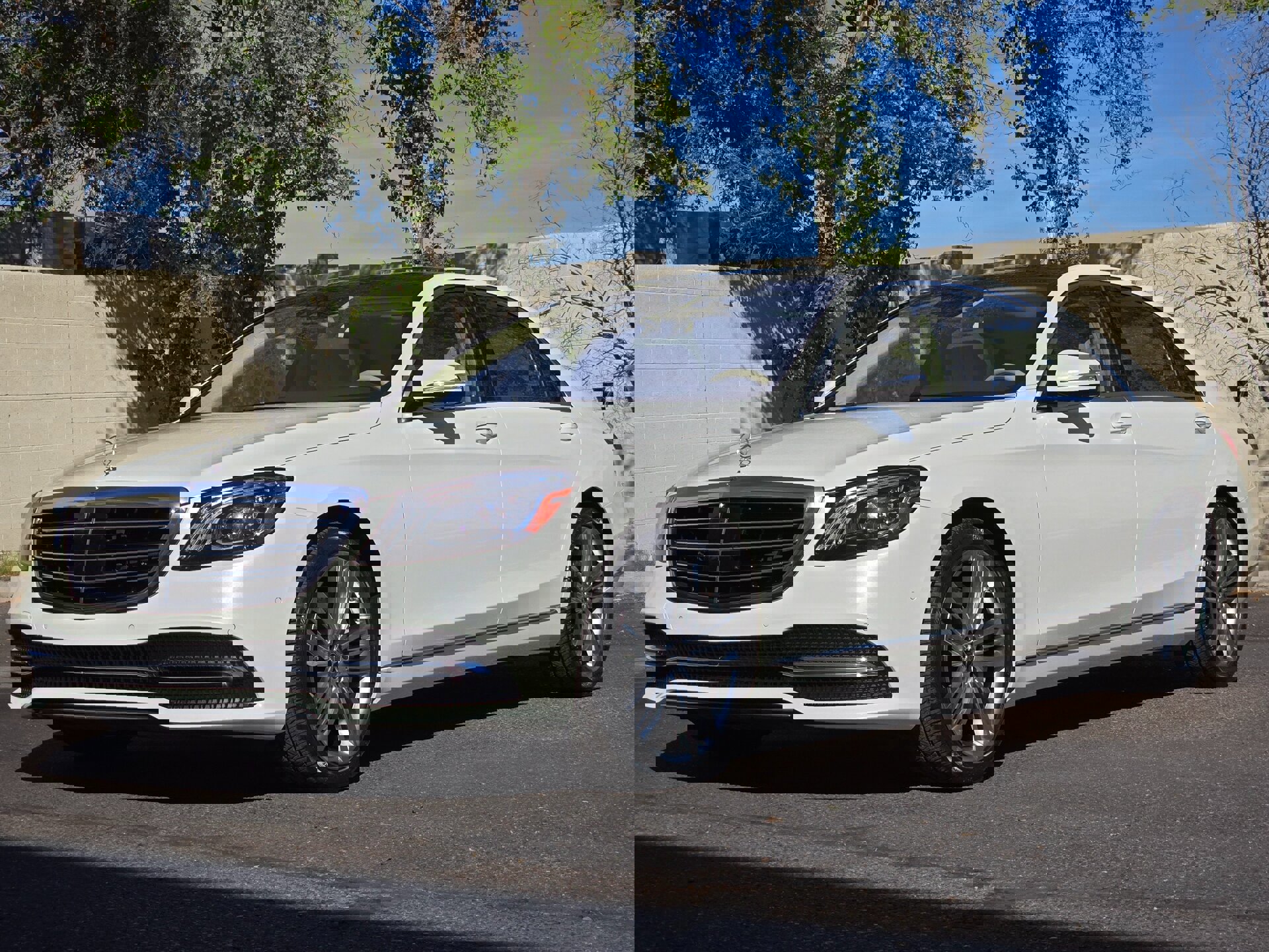 Used 2019 Mercedes-Benz S 560 Sedan image 5