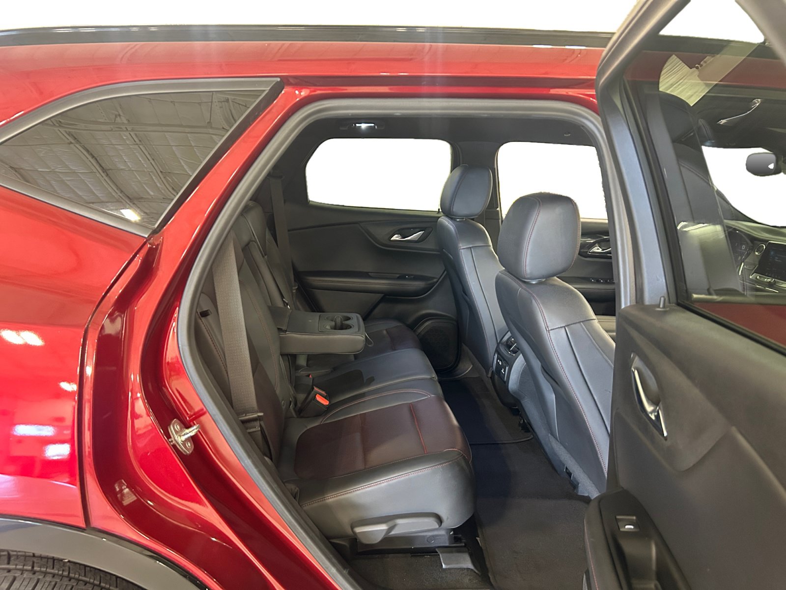 Used 2020 Chevrolet Blazer RS w/ LPO, Floor Liner Package FWD image 23