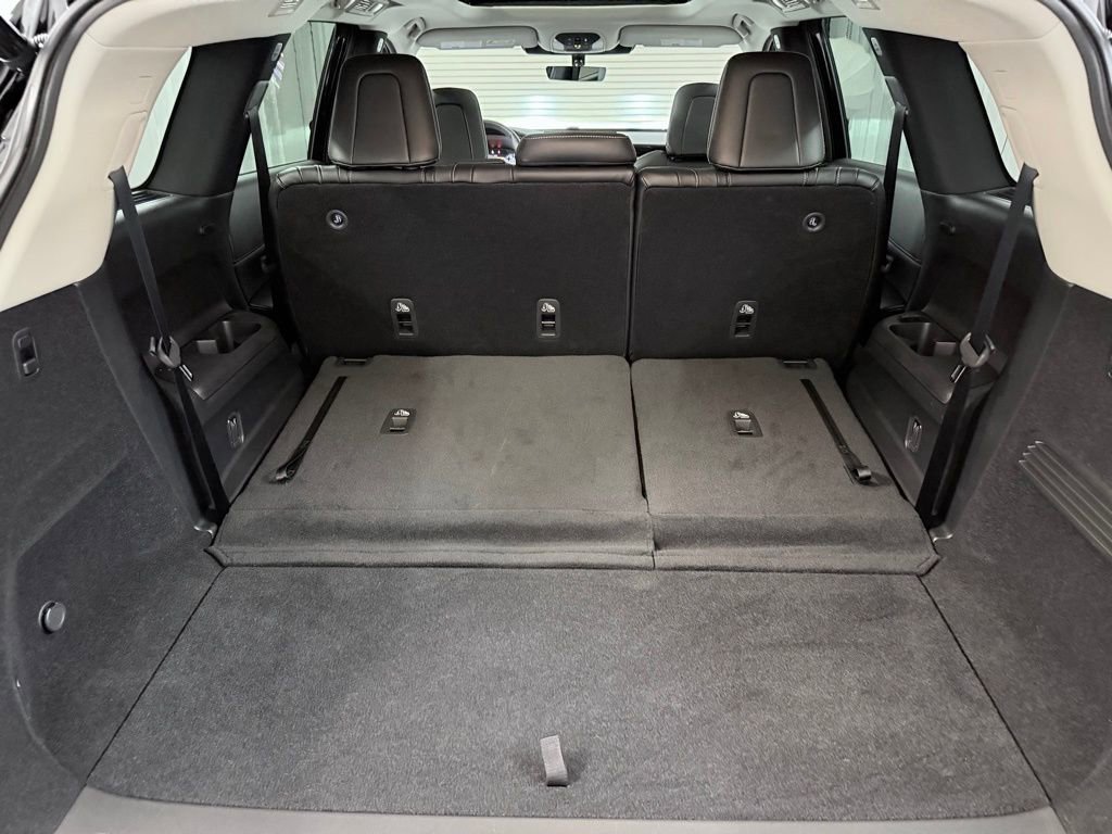 Used 2024 INFINITI QX60 Pure image 32