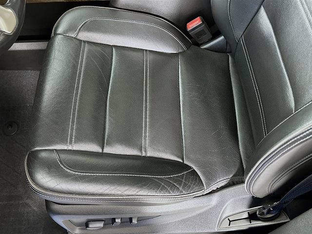 Used 2019 GMC Yukon Denali w/ Denali Ultimate Package AWD/4WD image 30