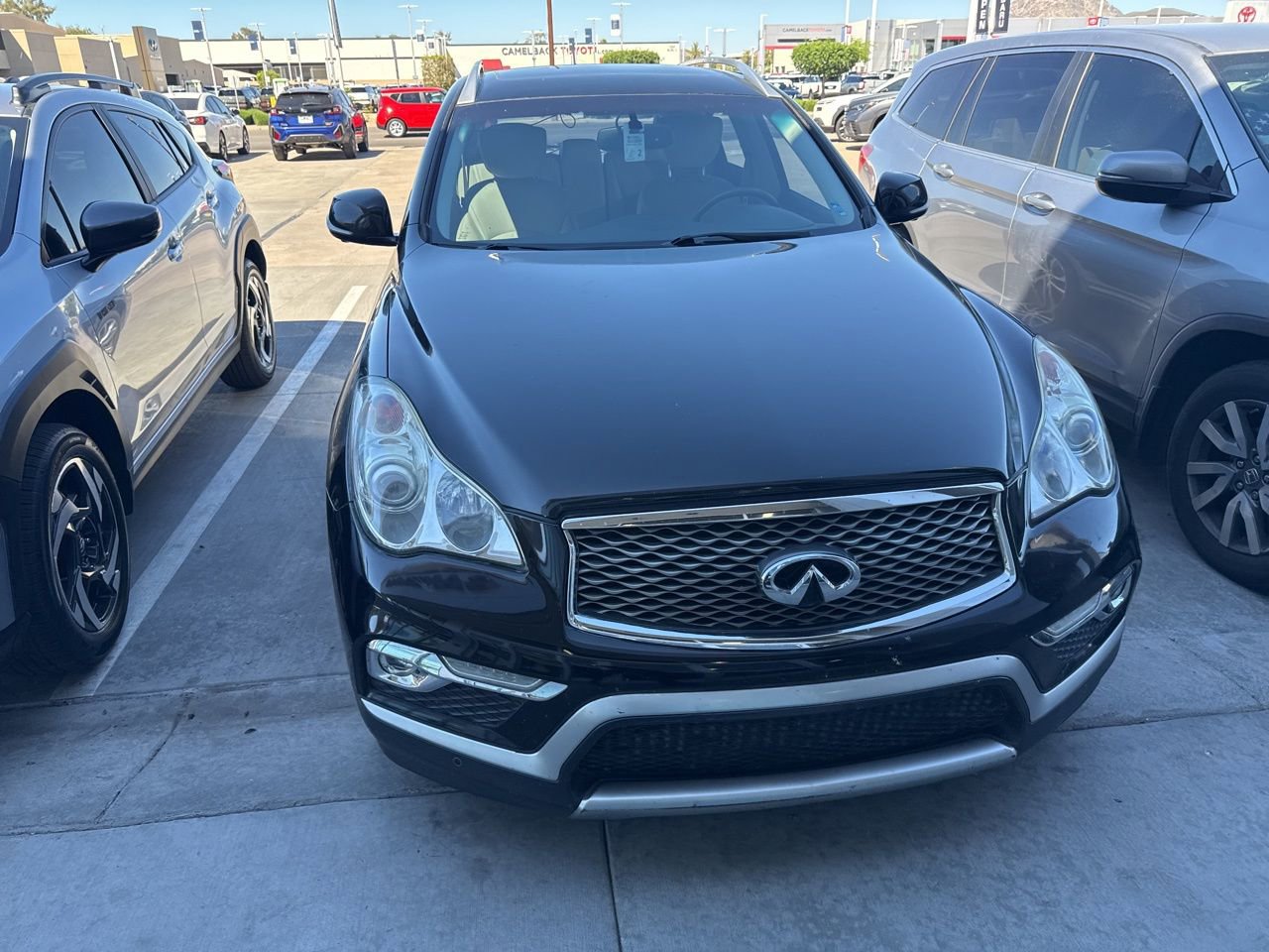 Used 2017 INFINITI QX50 AWD w/ Deluxe Touring Package image 14