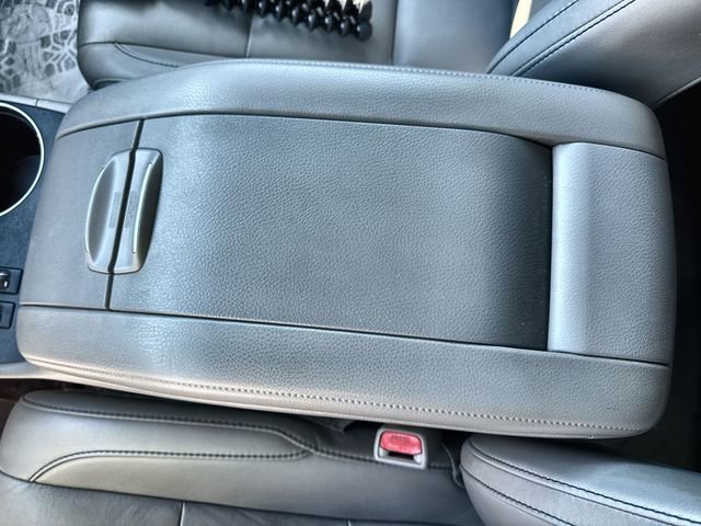 Used 2014 Toyota Highlander XLE image 28