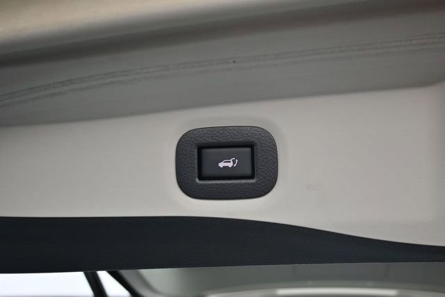 Used 2020 Nissan Rogue SV AWD/4WD image 29