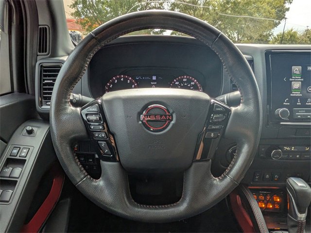 Used 2022 Nissan Frontier PRO-4X image 15