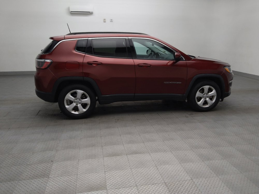 Used 2021 Jeep Compass Latitude FWD image 10