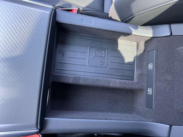 Used 2024 Audi A6 2.0T Premium image 33