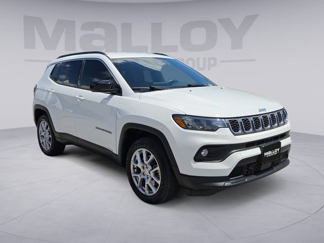 Used 2024 Jeep Compass Latitude AWD/4WD image 7