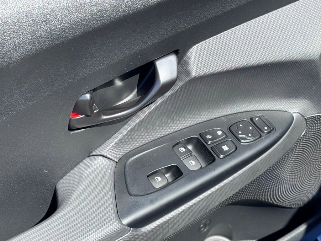 Used 2020 Hyundai Veloster N w/ Performance Package image 12