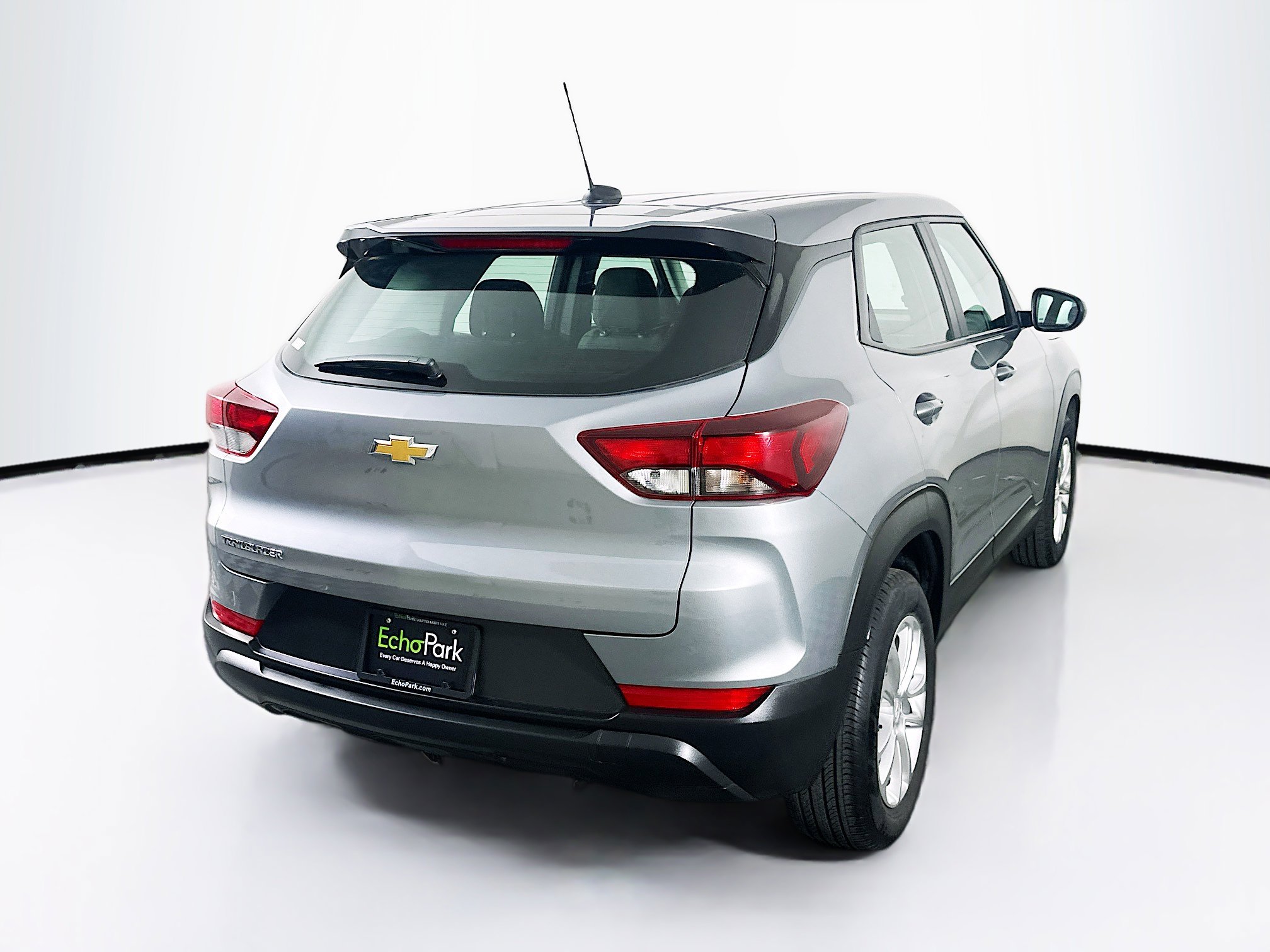 Used 2024 Chevrolet TrailBlazer LS image 9