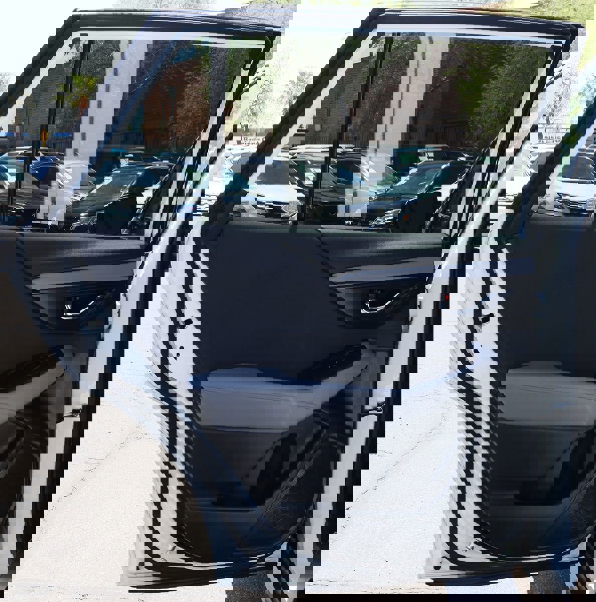 Used 2022 Subaru Outback Premium image 30