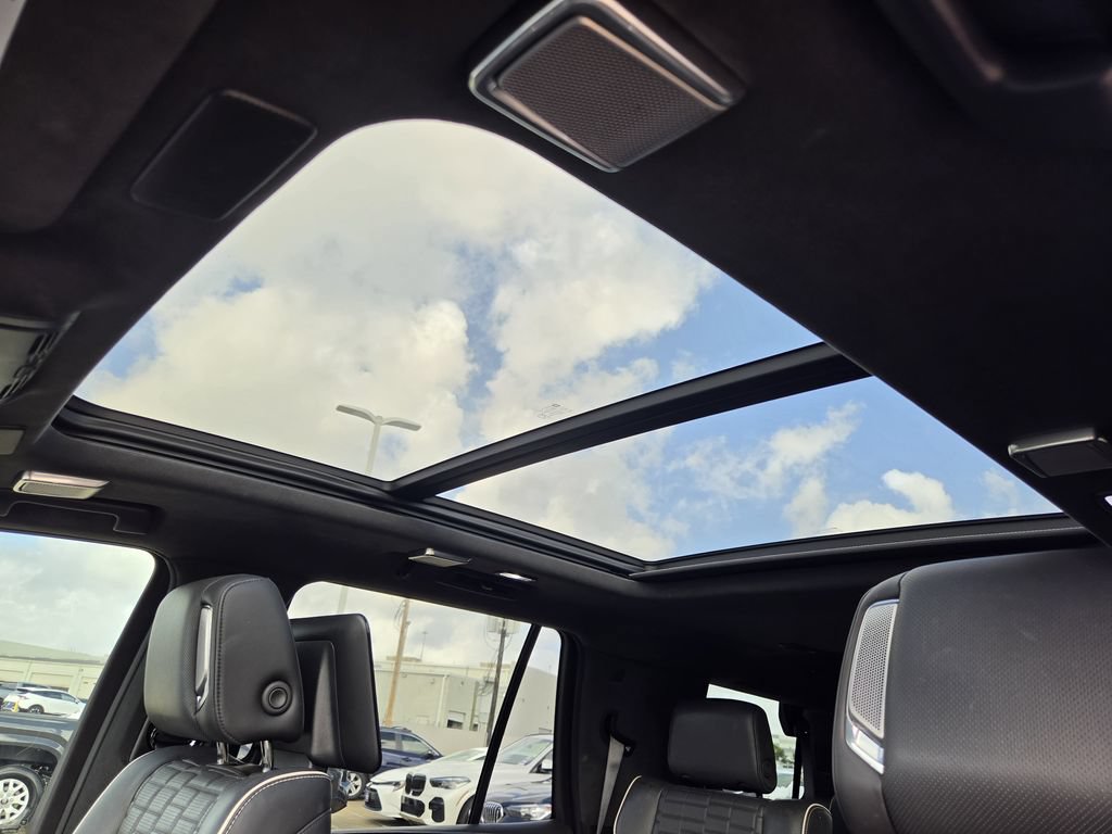 Used 2021 Cadillac Escalade Sport Platinum RWD image 28