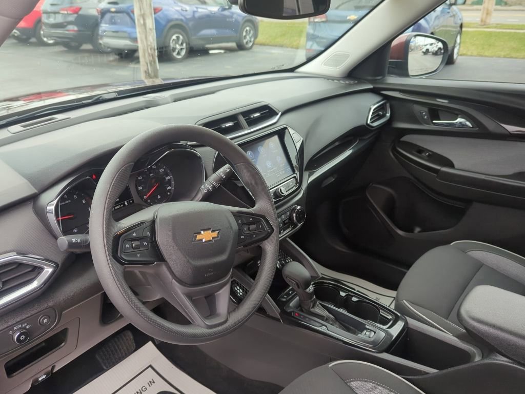 Certified 2023 Chevrolet TrailBlazer LT w/ Convenience Package image 18