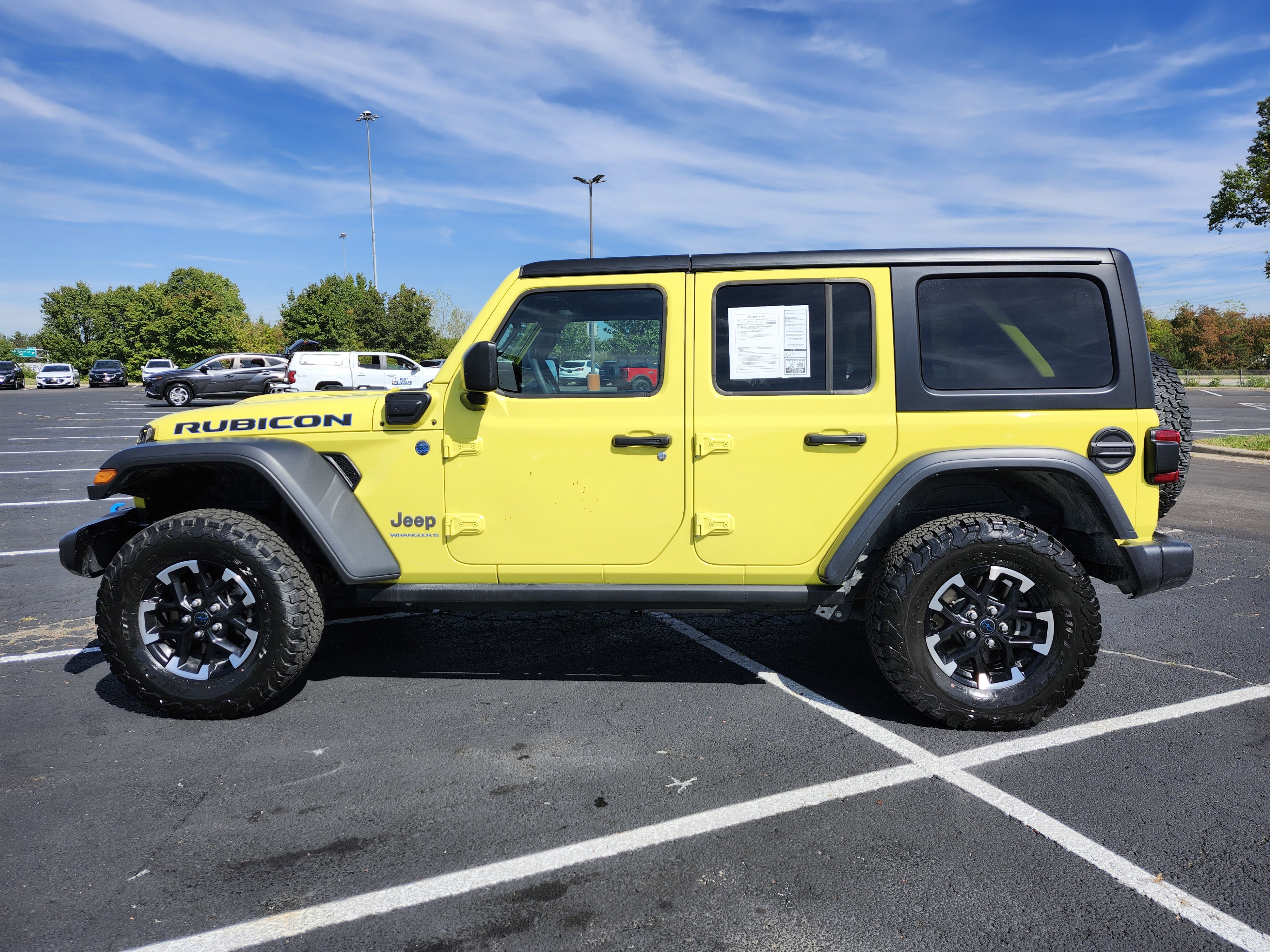 Used 2024 Jeep Wrangler Rubicon w/ Convenience Group image 7